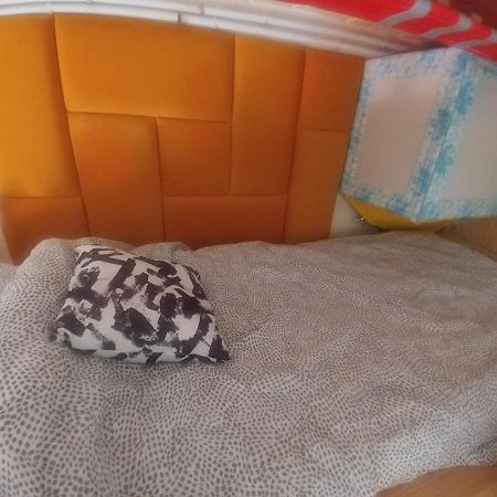 Triesti Home Вікторія Екстер'єр фото